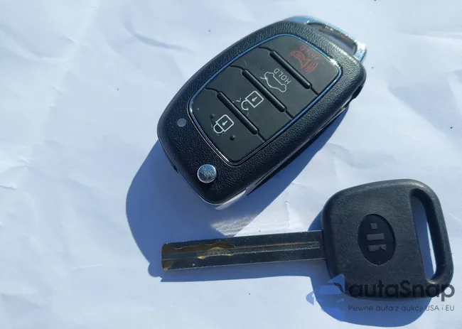 5NPE24AF1HH477383: 43489889