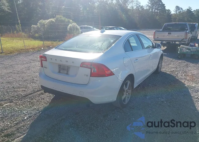 YV1622FS8C2045697: 43489928