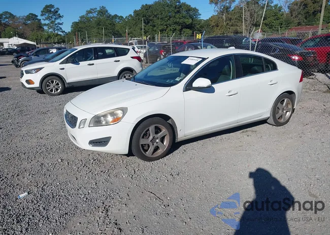 YV1622FS8C2045697: 43489928