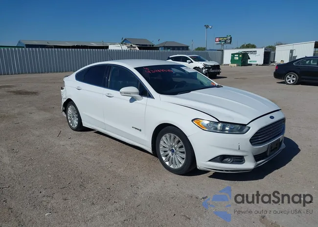 3FA6P0LU0ER243048: 43489940