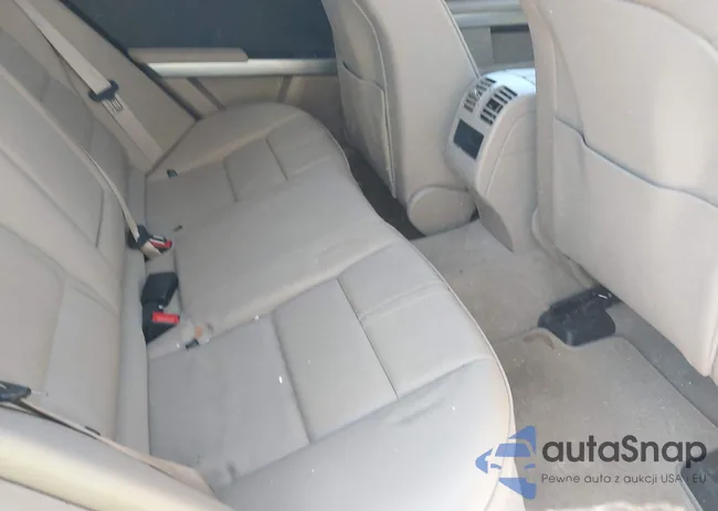 WDCGG8HB1AF387715: 43489113