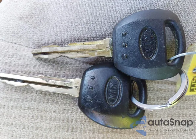 KNDMB233476182600: 43489238