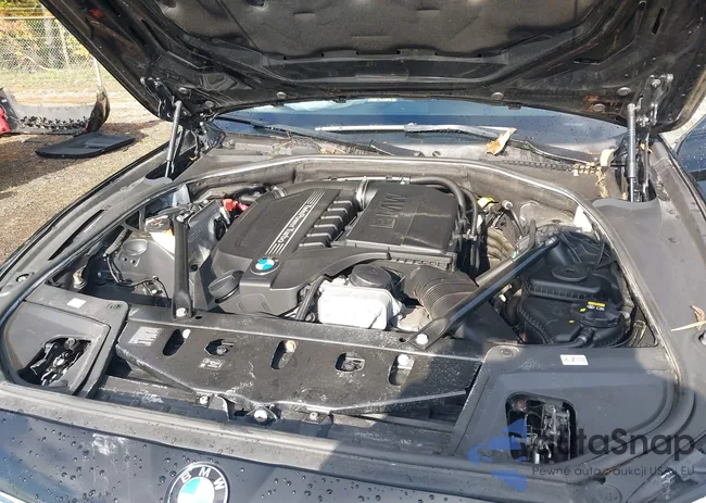 WBA5B3C57GG257955: 43489266