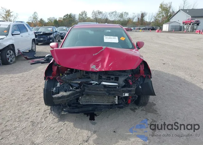 KMHCT5AEXEU166890: 43489303