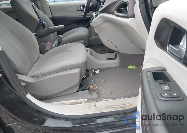 2C4RC1DG1HR553527: 43490441