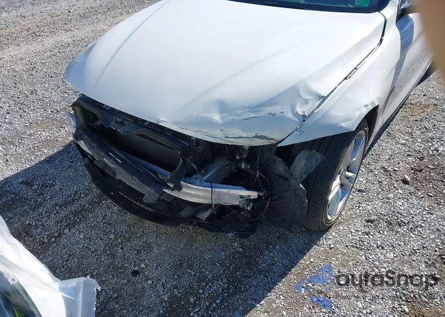 WBA4W9C5XKAF98638: 43490527