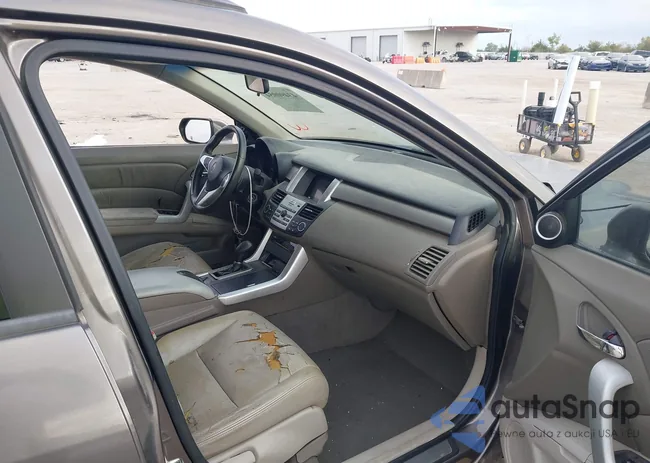 5J8TB18207A003201: 43490954