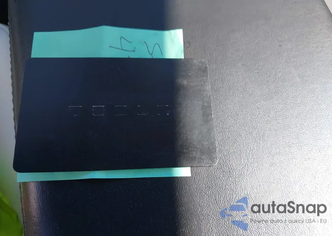 5YJYGDEE8MF070945: 43490072