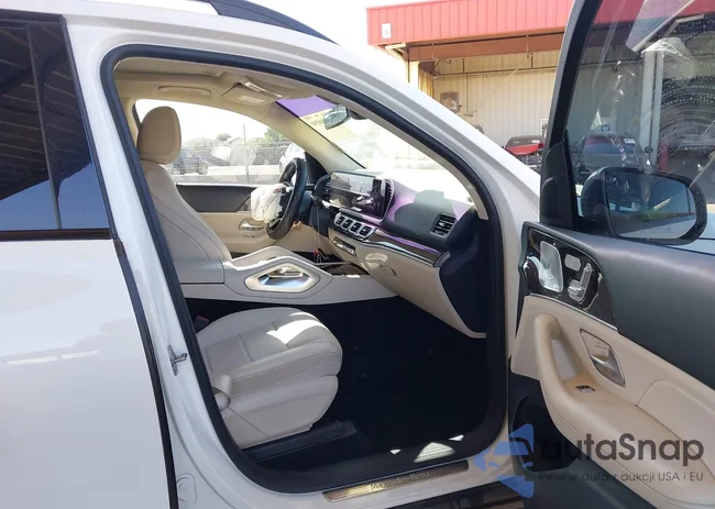 4JGFB4JB2MA392230: 43490090