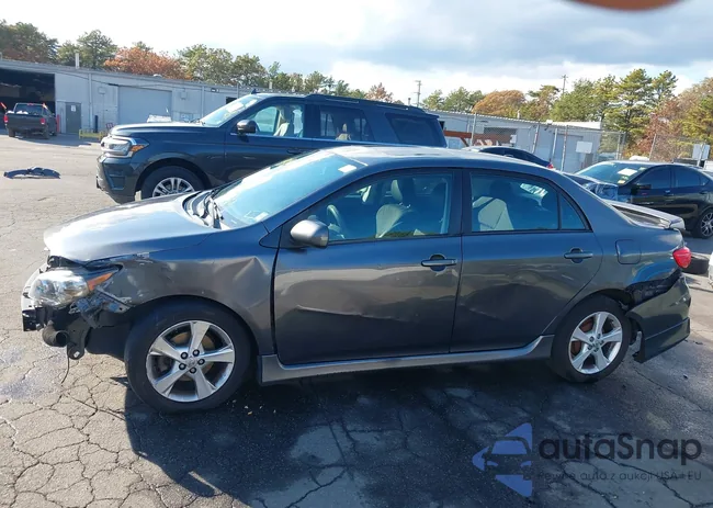 2T1BU4EE5BC648385: 43490126