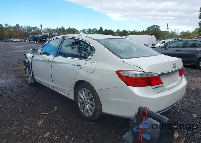 1HGCR2F73FA256866: 43490417