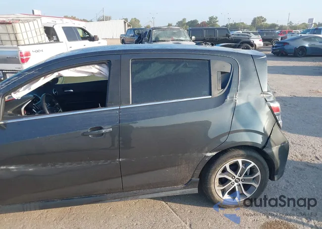 1G1JD6SB8L4139941: 43491469