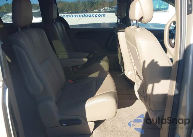 2C4RC1CG8FR657608: 43491501