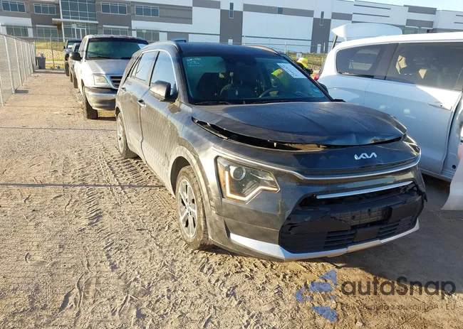 KNDCR3LE5P5068447: 43491529