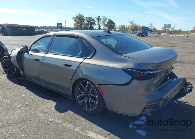 WBA33EH08RCR00014: 43491559