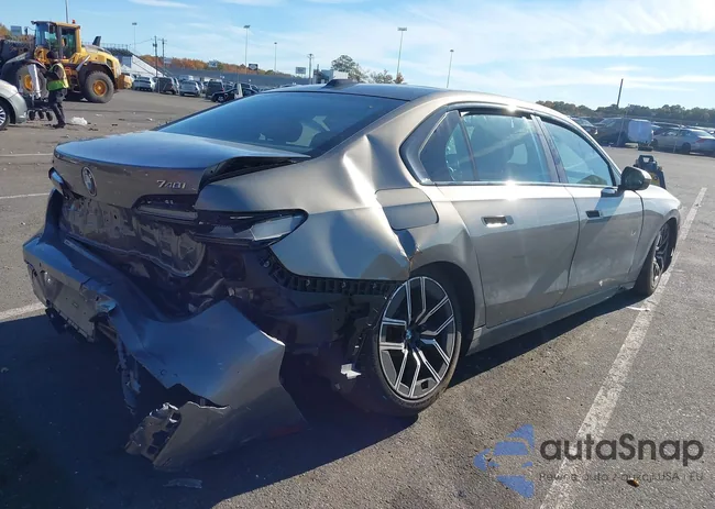 WBA33EH08RCR00014: 43491559