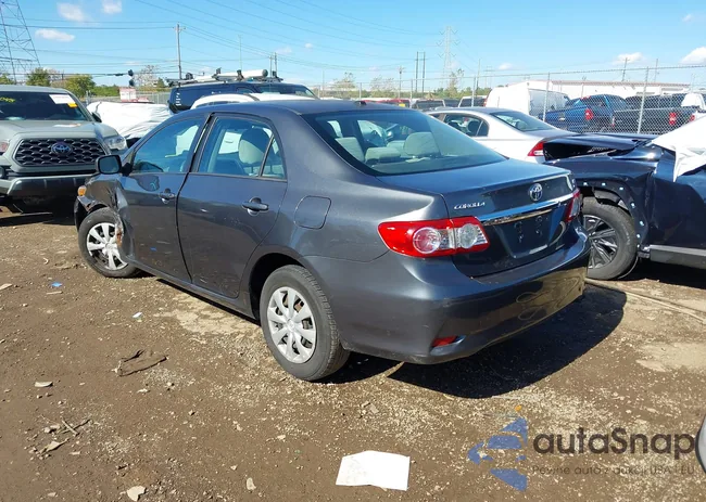 2T1BU4EE2BC750971: 43491760