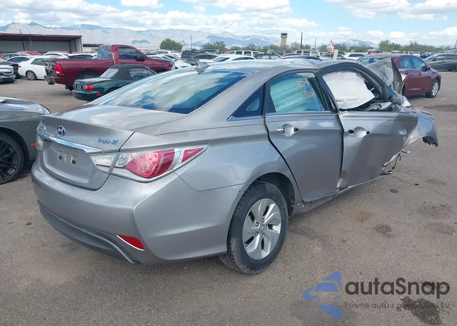 KMHEC4A41DA087201: 43491938