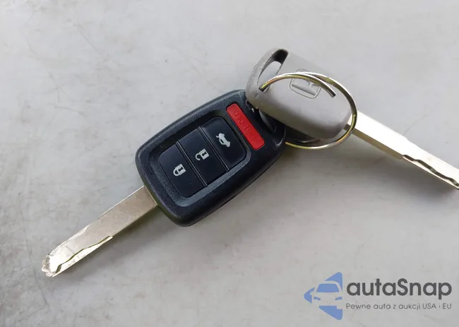 1HGCR2F4XGA044358: 43491950