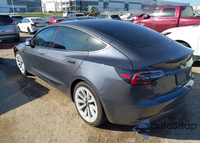 5YJ3E1EB5MF980685: 43491119