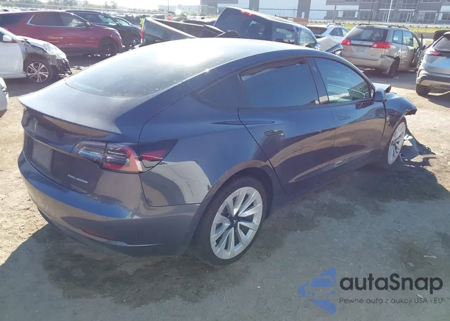 5YJ3E1EB5MF980685: 43491119