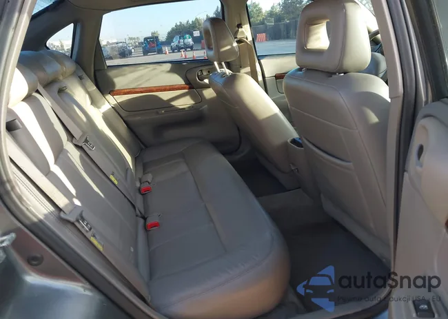 2G1WH52K159209929: 43491361