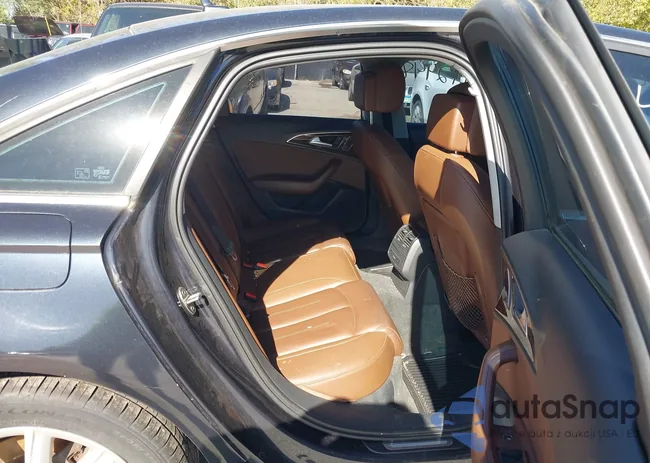 WAUGFAFC8EN048311: 43492448