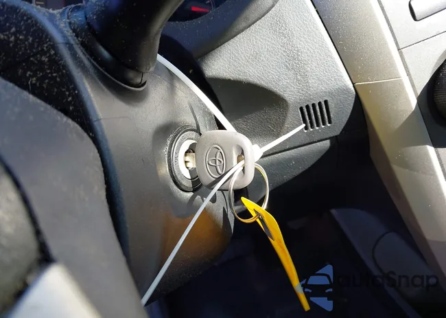 2T1BU4EE9AC453534: 43492578