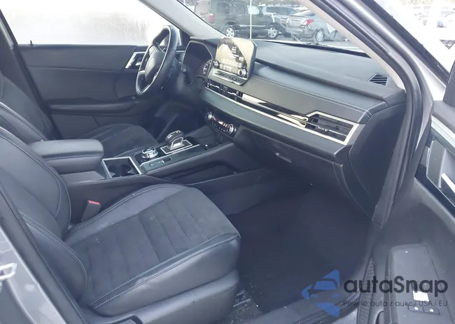 JA4J3UA89NZ048052: 43492647