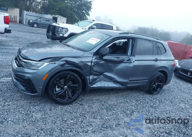 3VVCB7AX9RM023400: 43492716