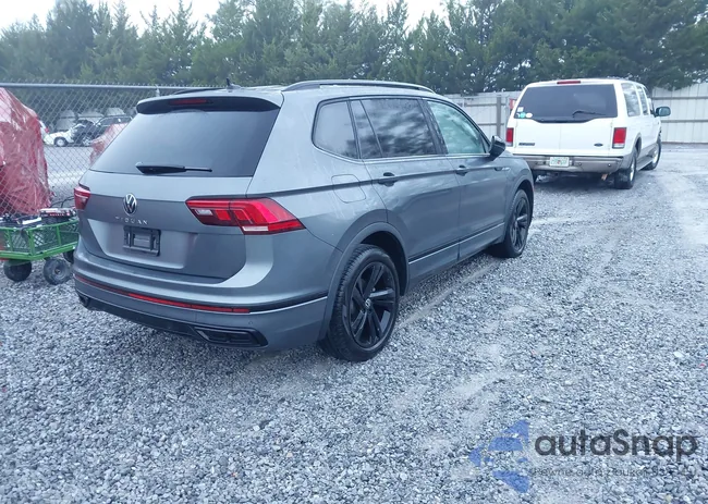 3VVCB7AX9RM023400: 43492716