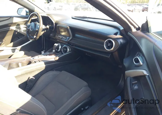 1G1FB3DSXH0164541: 43492844