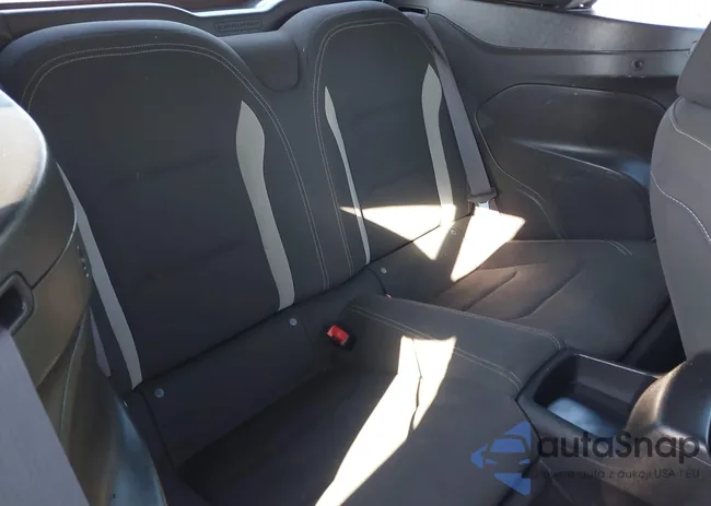 1G1FB3DSXH0164541: 43492844