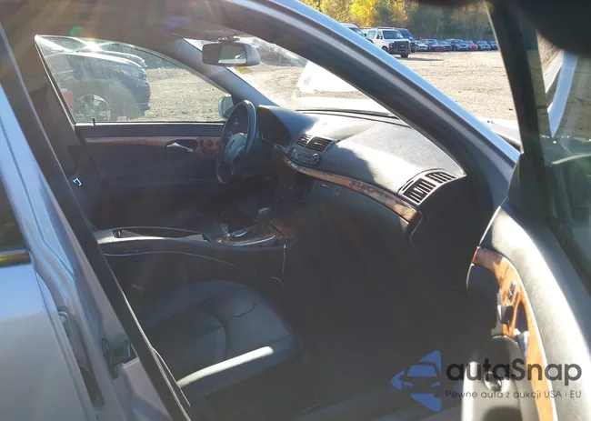 WDBUF87J26X200308: 43492924