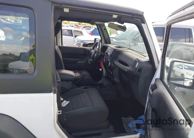 1C4AJWAG2CL285769: 43492987