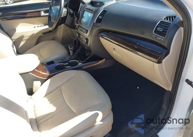 5XYKUDA74FG599391: 43493011