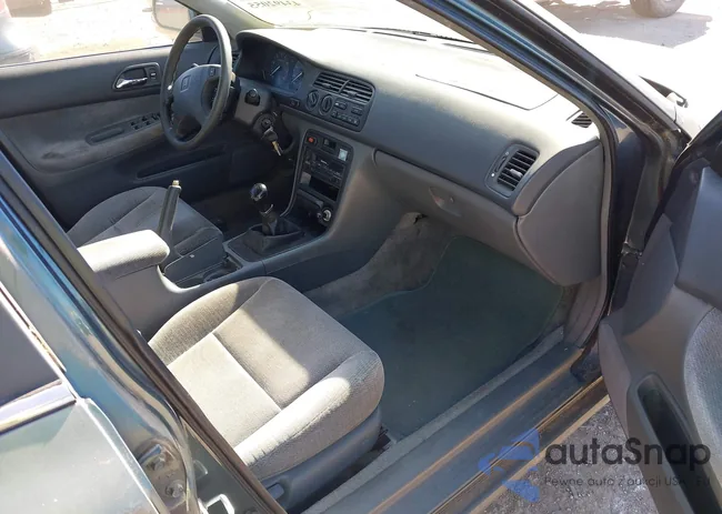 1HGCE1725VA007735: 43492055