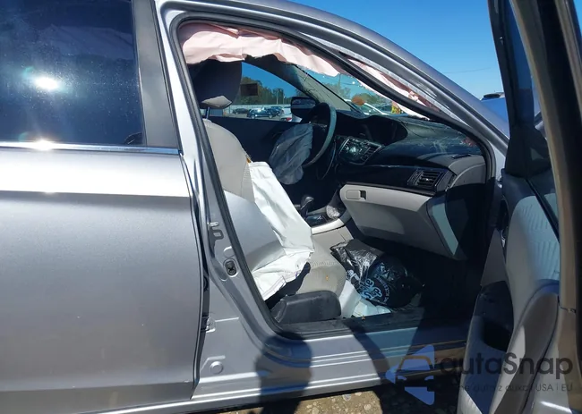 1HGCR2F30HA273012: 43492086