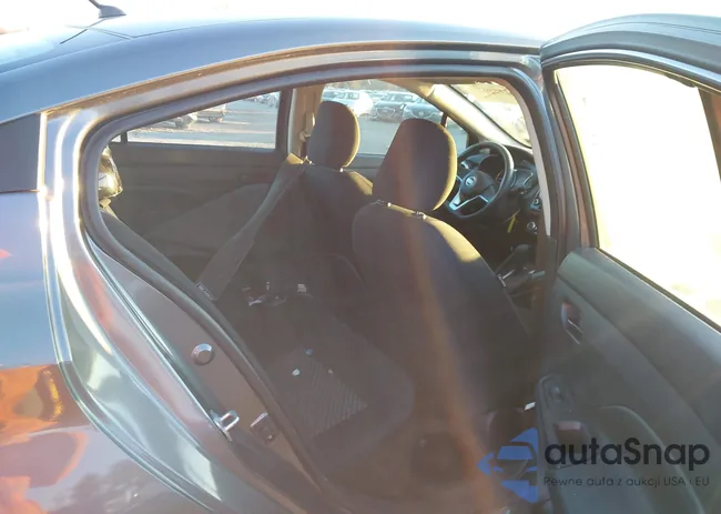 3N1CN8DV1NL860053: 43492175