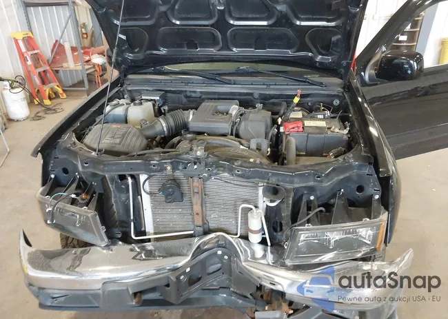 1GCHTDFEXC8152944: 43492302