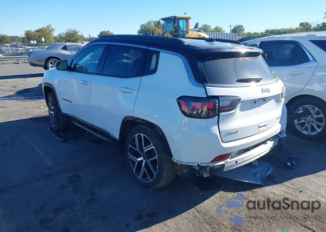 3C4NJDCN7ST594027: 43492414