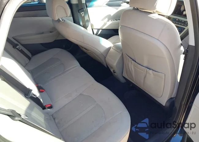 5NPE24AF4GH337651: 43493706