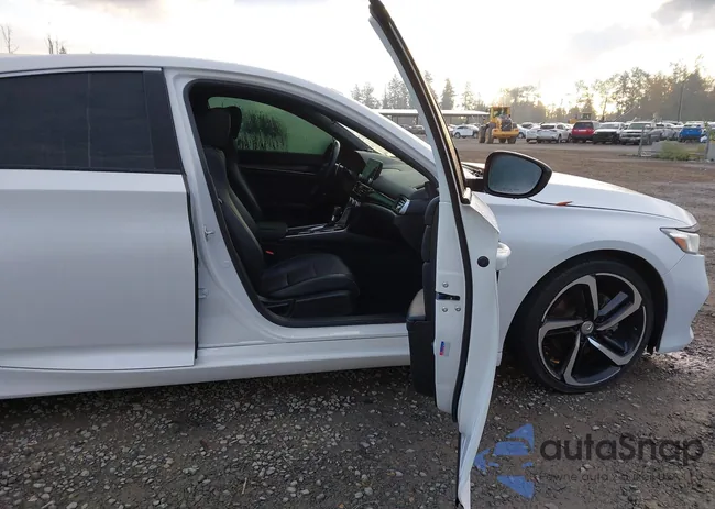 1HGCV1F31JA077155: 43493741