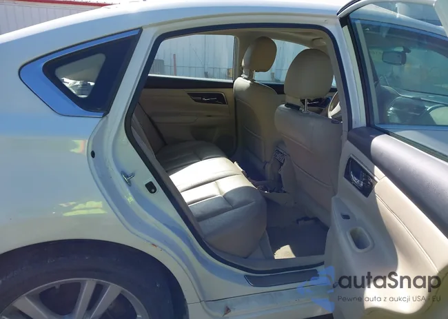 1N4BL3AP0DN433281: 43493746