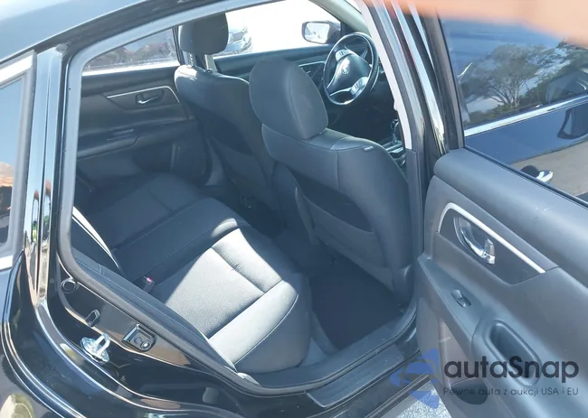 1N4AL3AP3JC234020: 43493761