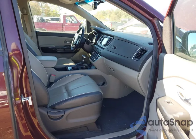 KNDMC5C15H6281408: 43493765