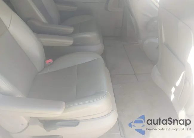 2V4RW3DG5BR669944: 43493782