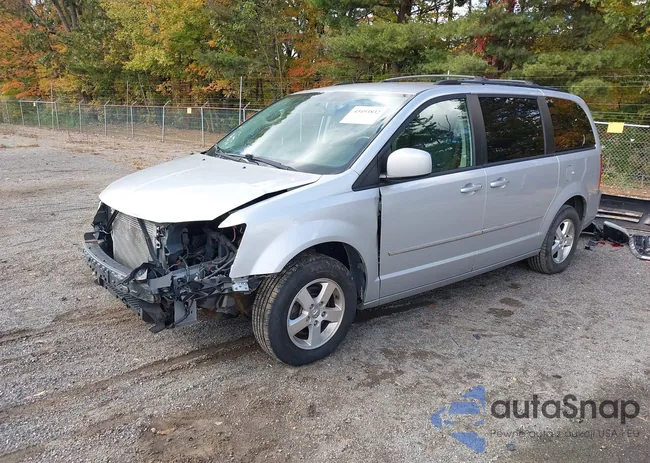 2D4RN5D11AR107738: 43493832