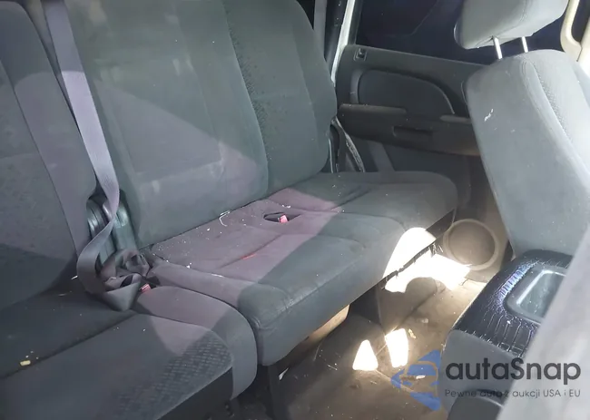 1GNFC13C67R332101: 43493878