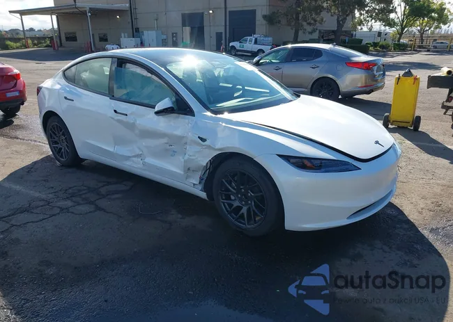 5YJ3E1EA9SF913379: 43493898